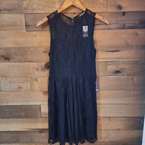 EXPRESS Black Lace Sleeveless Fit & Flare Mini Dress SZ Small